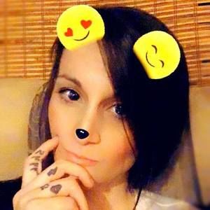 Meet your Posher, Taye